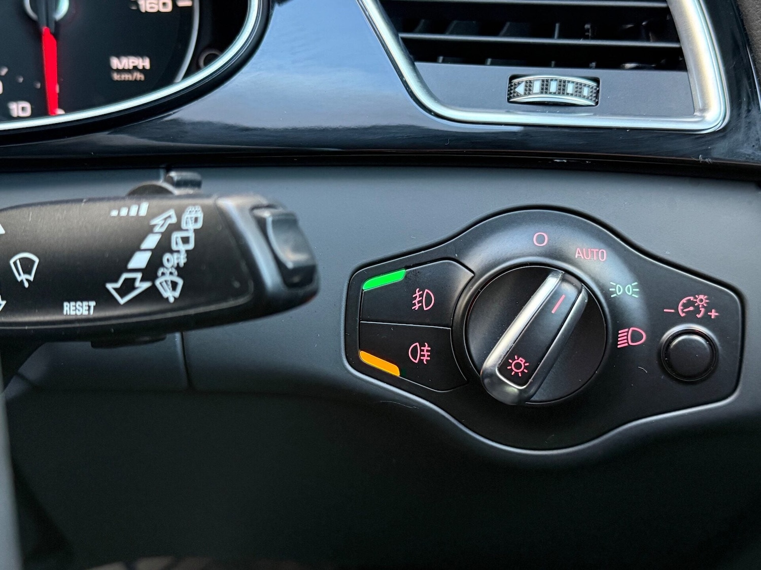 Used Audi A4 2013 for sale - 77164720: Photo 41