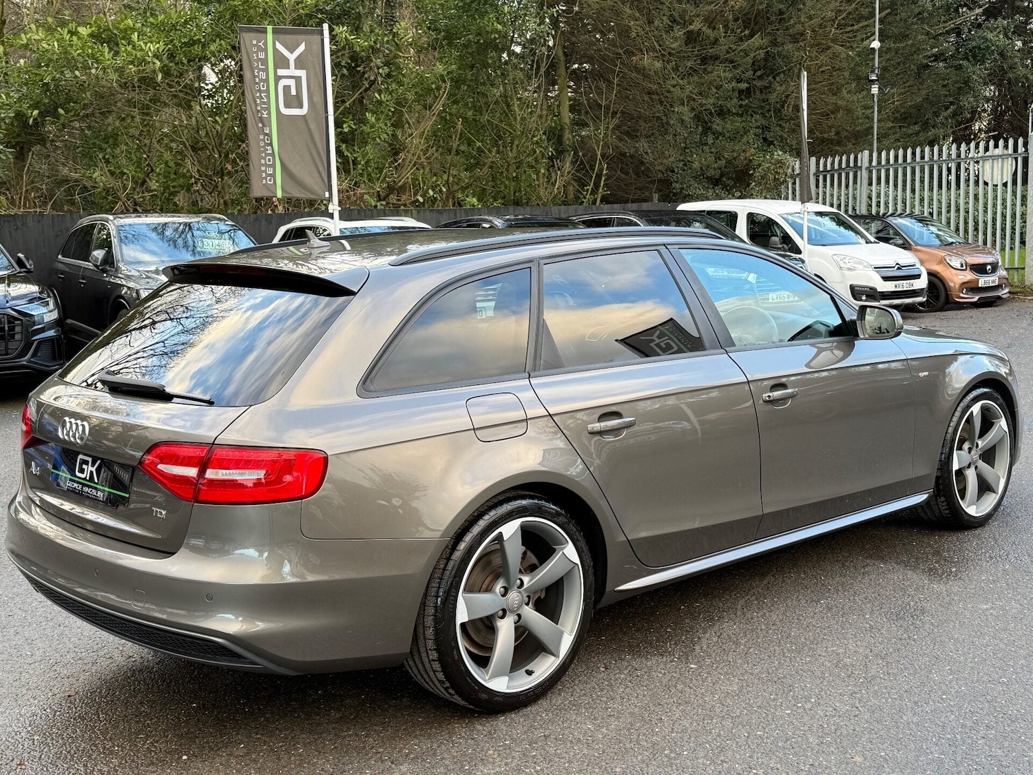 Used Audi A4 2013 for sale - 77164720: Photo 5