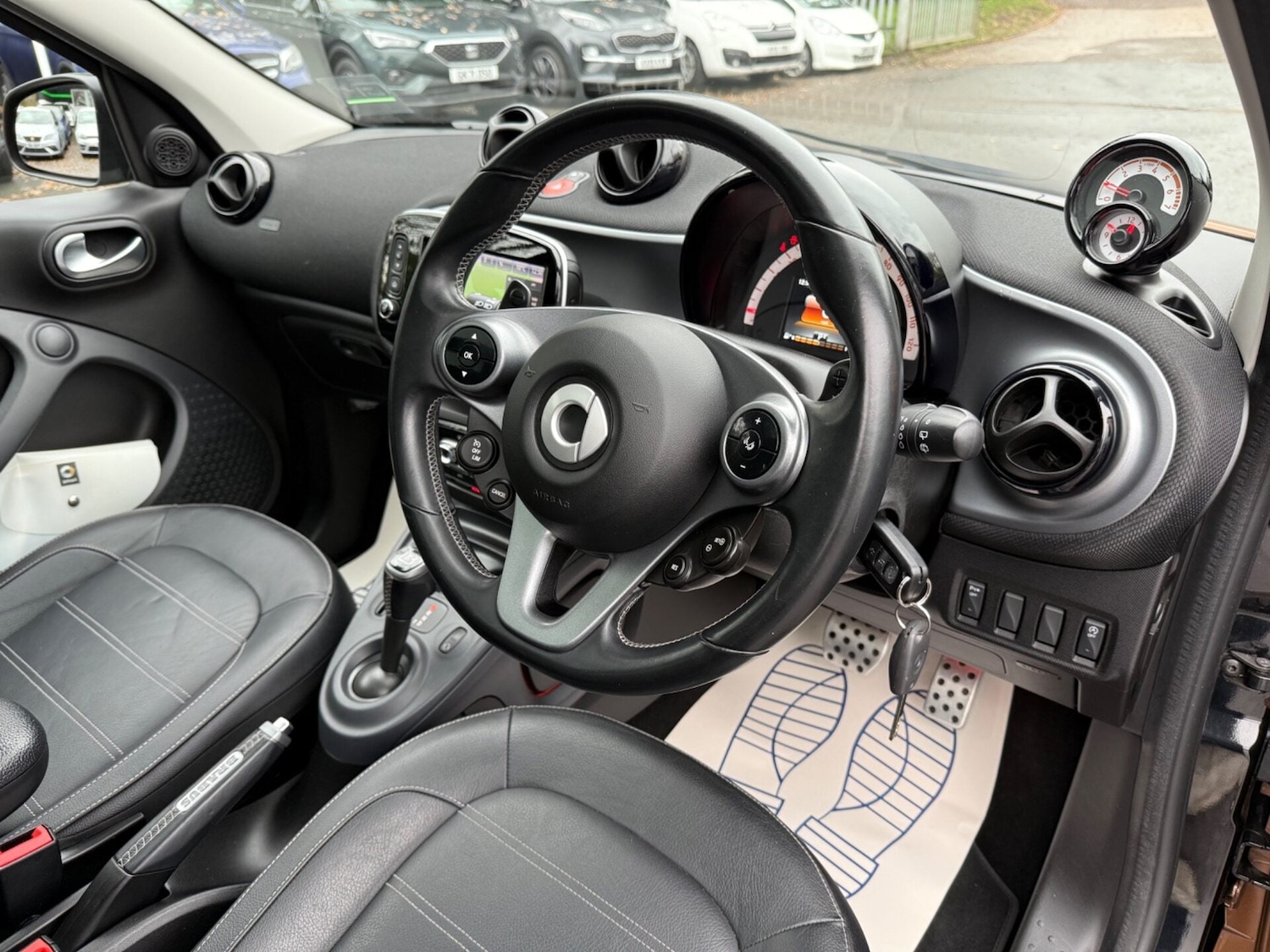 Used smart forfour 2017 for sale - 76931148: Photo 40