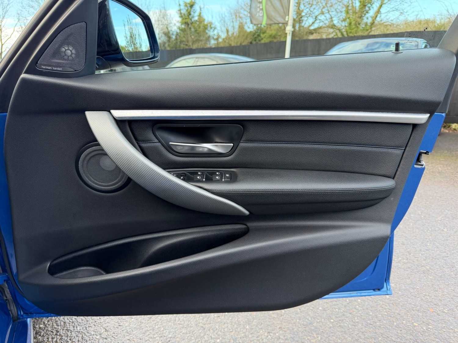 Used BMW 3 Series 2018 for sale - 77445864: Photo 35