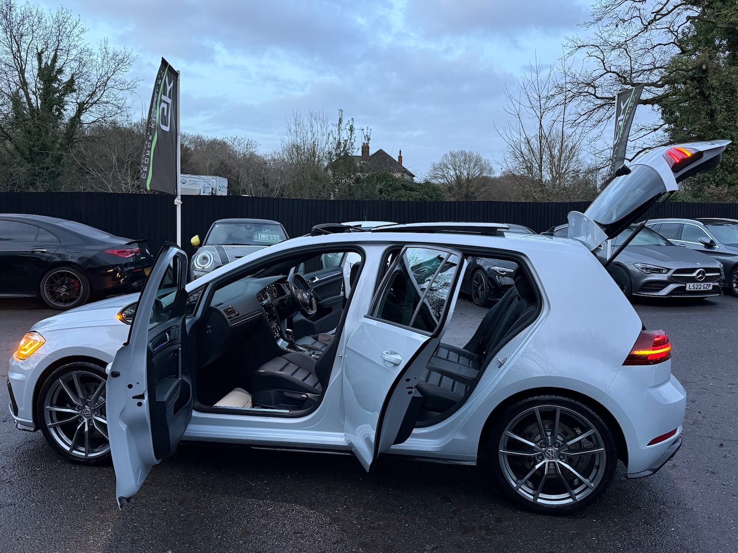 Used Volkswagen Golf 2019 for sale - 77024131: Photo 18