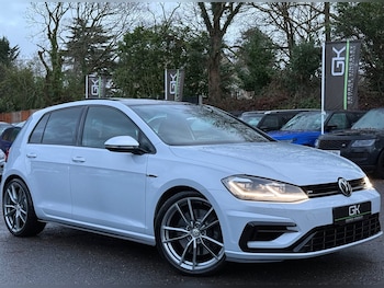 Used Volkswagen Golf 2019 for sale - 77024131: Photo