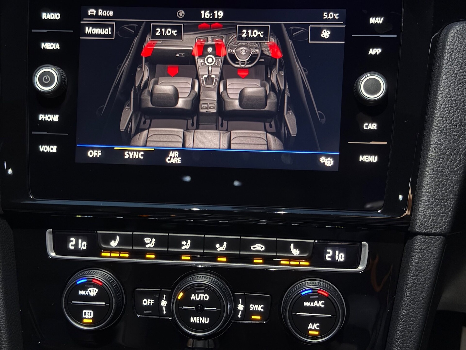 Used Volkswagen Golf 2019 for sale - 77024131: Photo 45