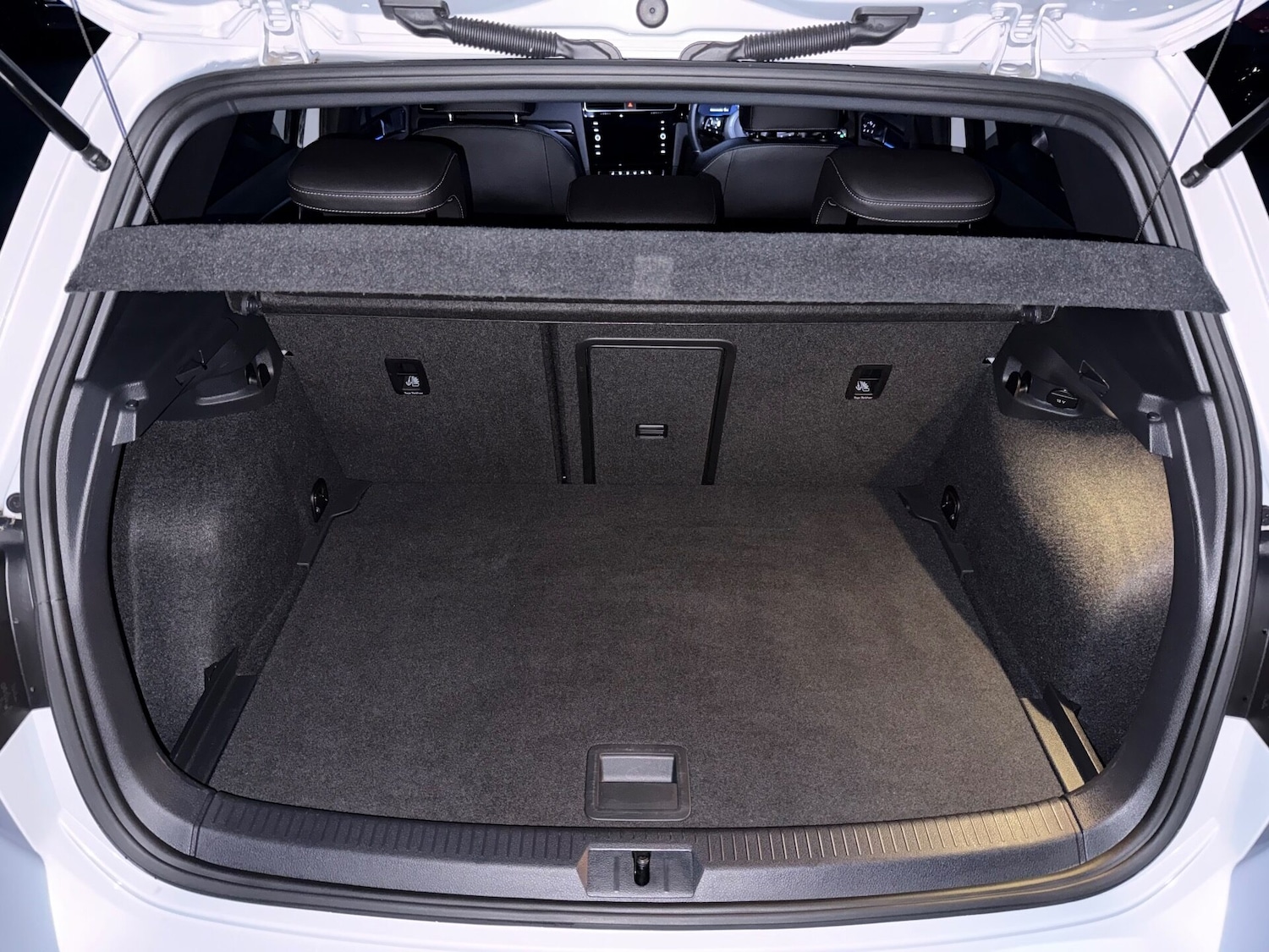 Used Volkswagen Golf 2019 for sale - 77024131: Photo 57