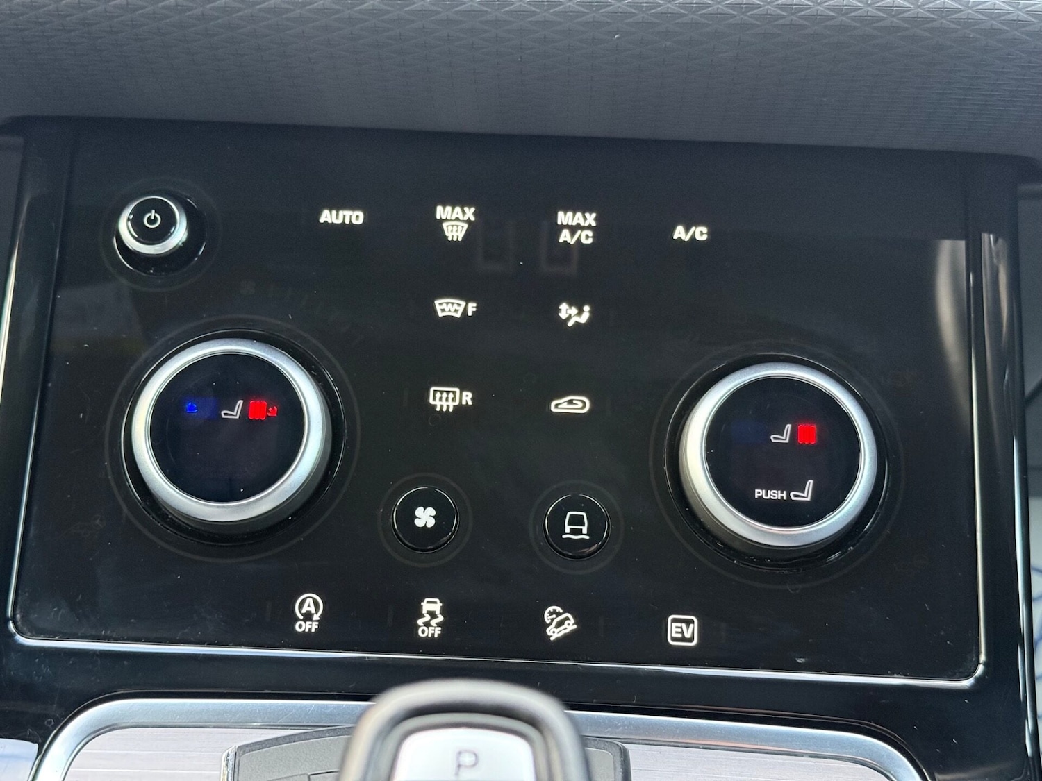 Used Land Rover Range Rover Evoque 2020 for sale - 76877489: Photo 46