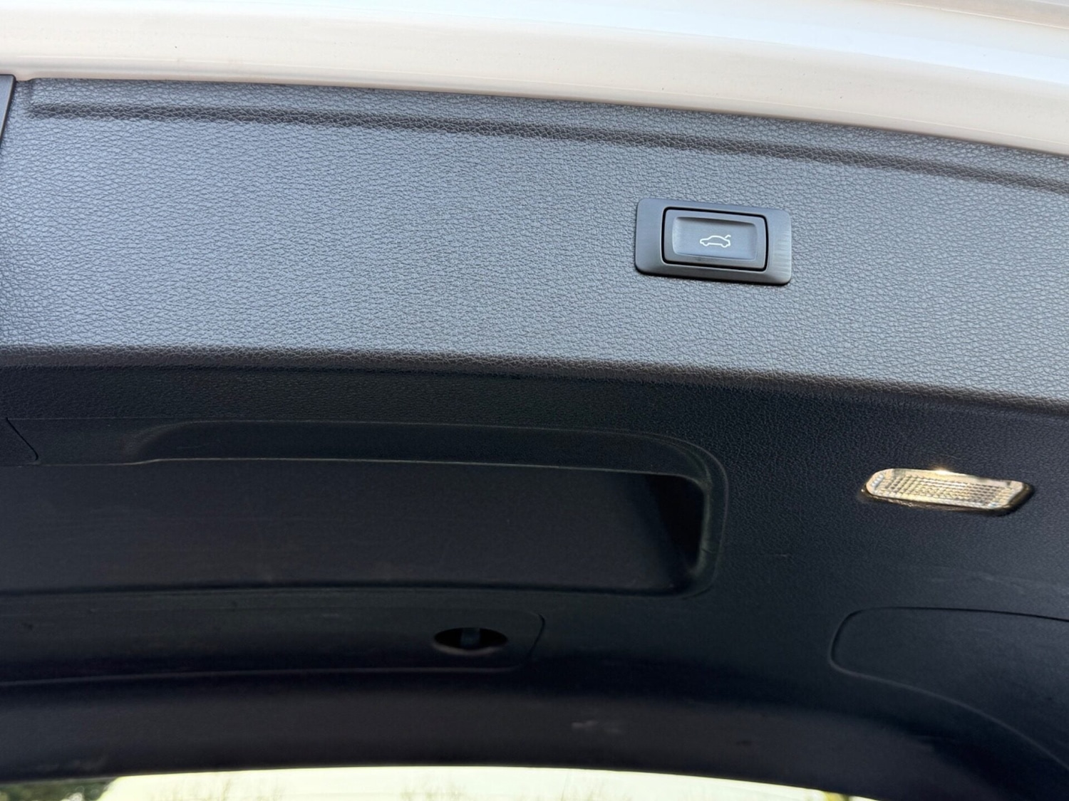 Used Audi Q5 2017 for sale - 77789403: Photo 56