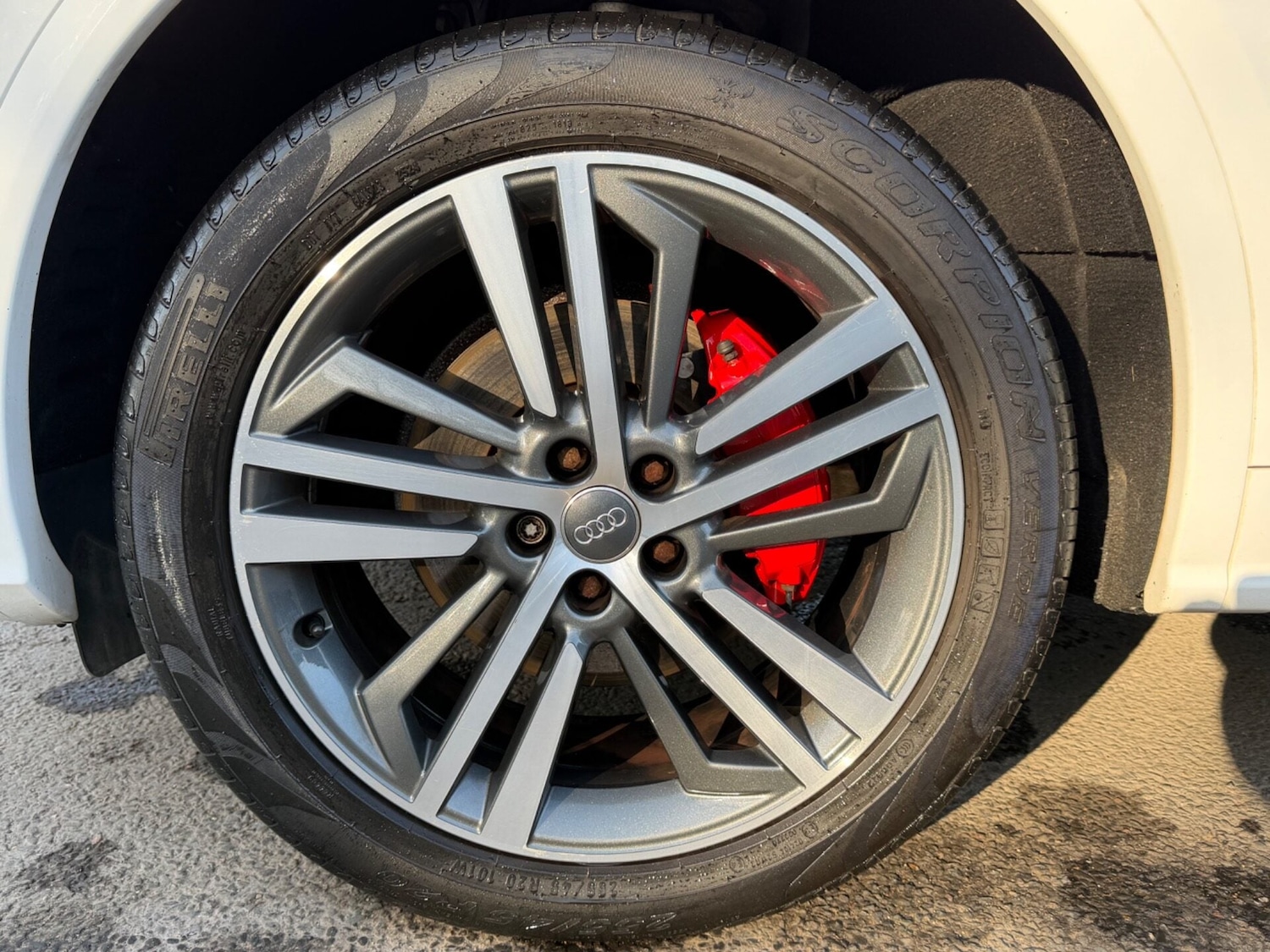 Used Audi Q5 2017 for sale - 77789403: Photo 64