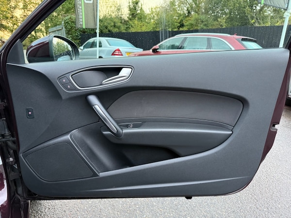 Used Audi A1 2011 for sale - 76331166: Photo 24