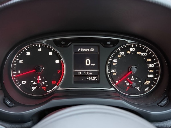 Used Audi A1 2011 for sale - 76331166: Photo 27