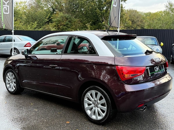Used Audi A1 2011 for sale - 76331166: Photo 2