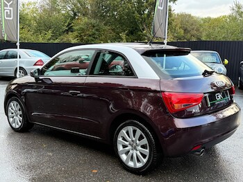 Used Audi A1 2011 for sale - 76331166: Photo 2