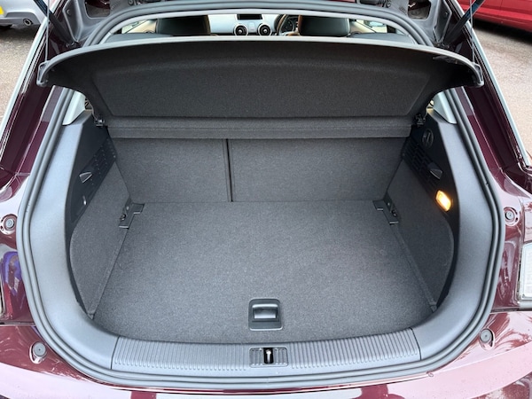 Used Audi A1 2011 for sale - 76331166: Photo 32