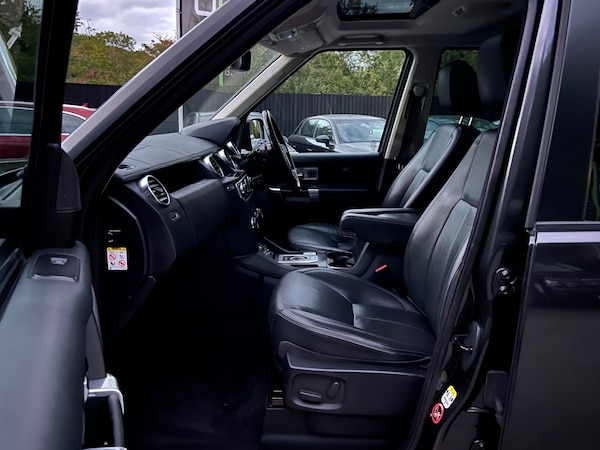 Used Land Rover Discovery 2013 for sale - 76218961: Photo 3