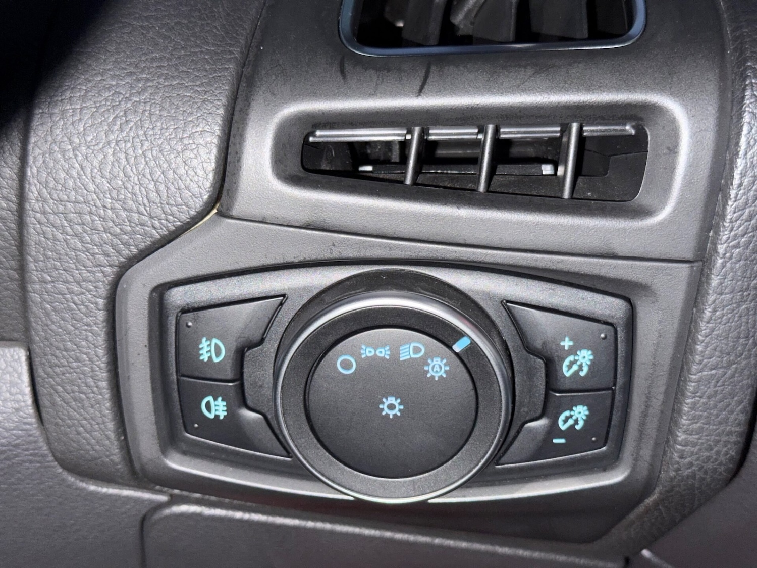 Used Ford Focus 2018 for sale - 76588319: Photo 49