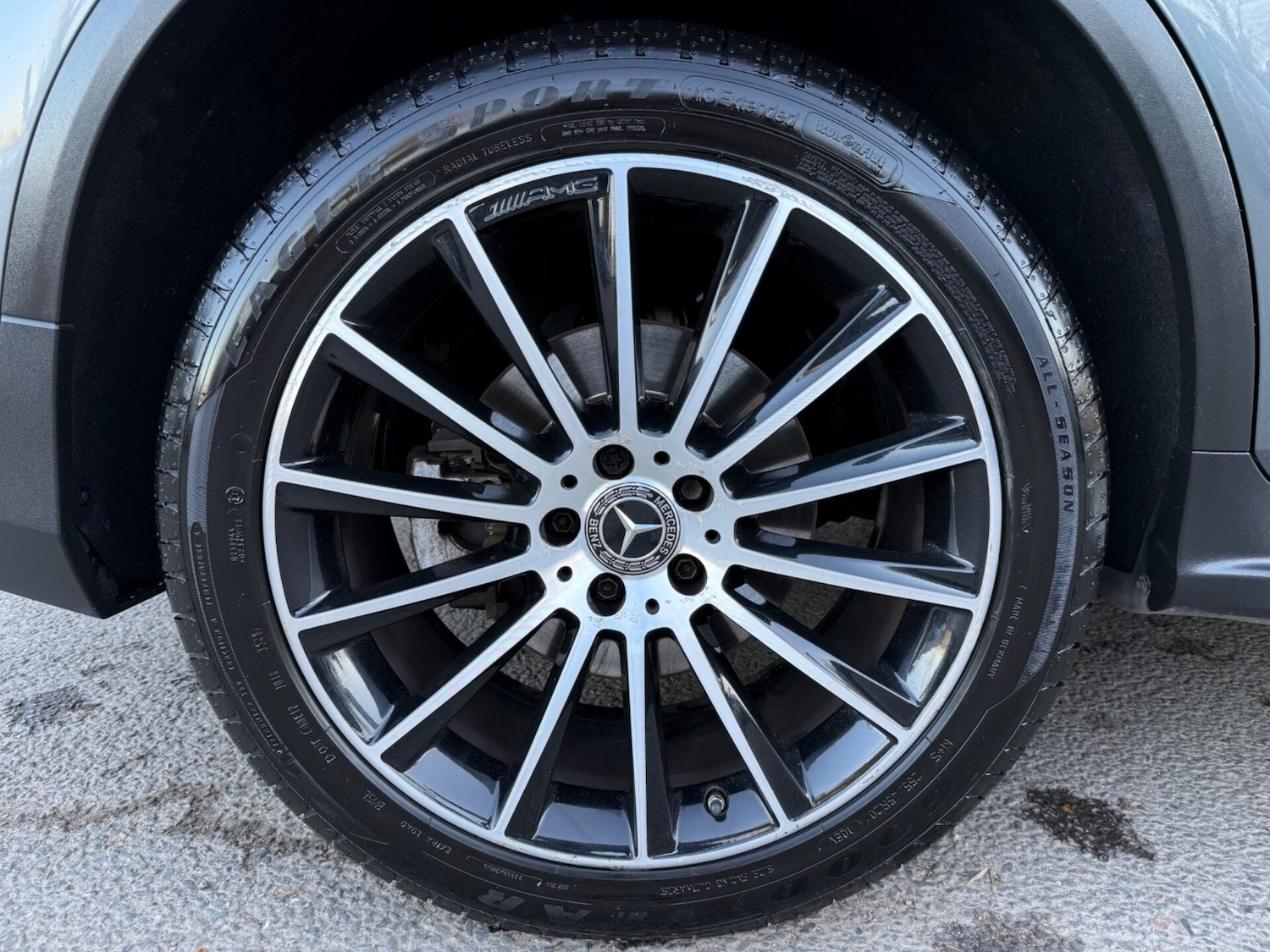 Used Mercedes-Benz GLC 2018 for sale - 77945534: Photo 11