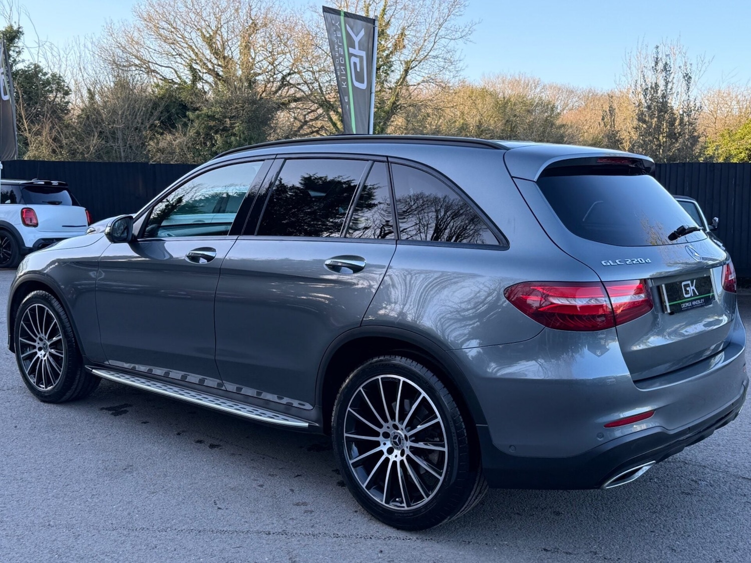 Used Mercedes-Benz GLC 2018 for sale - 77945534: Photo 2