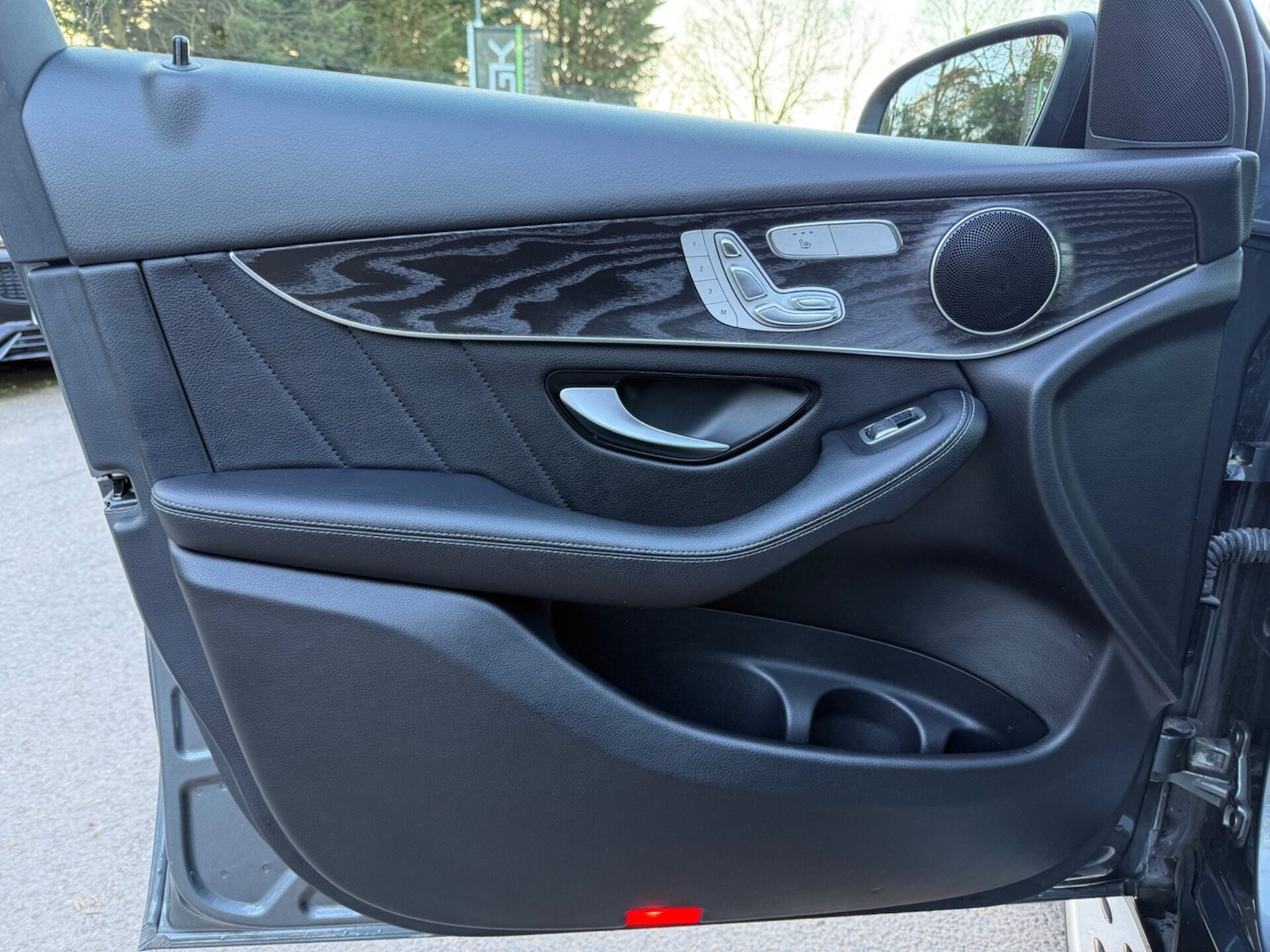 Used Mercedes-Benz GLC 2018 for sale - 77945534: Photo 26