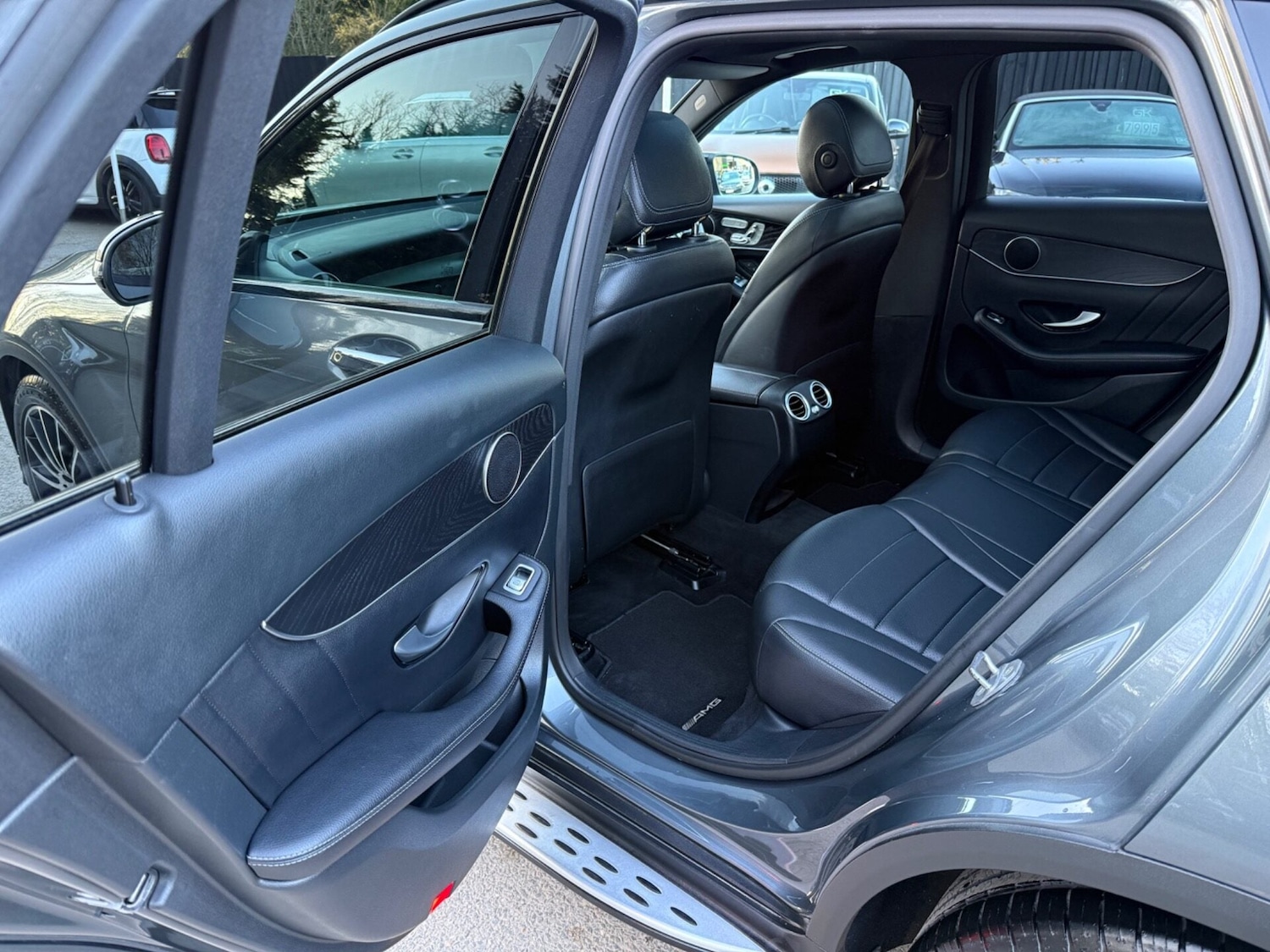 Used Mercedes-Benz GLC 2018 for sale - 77945534: Photo 31