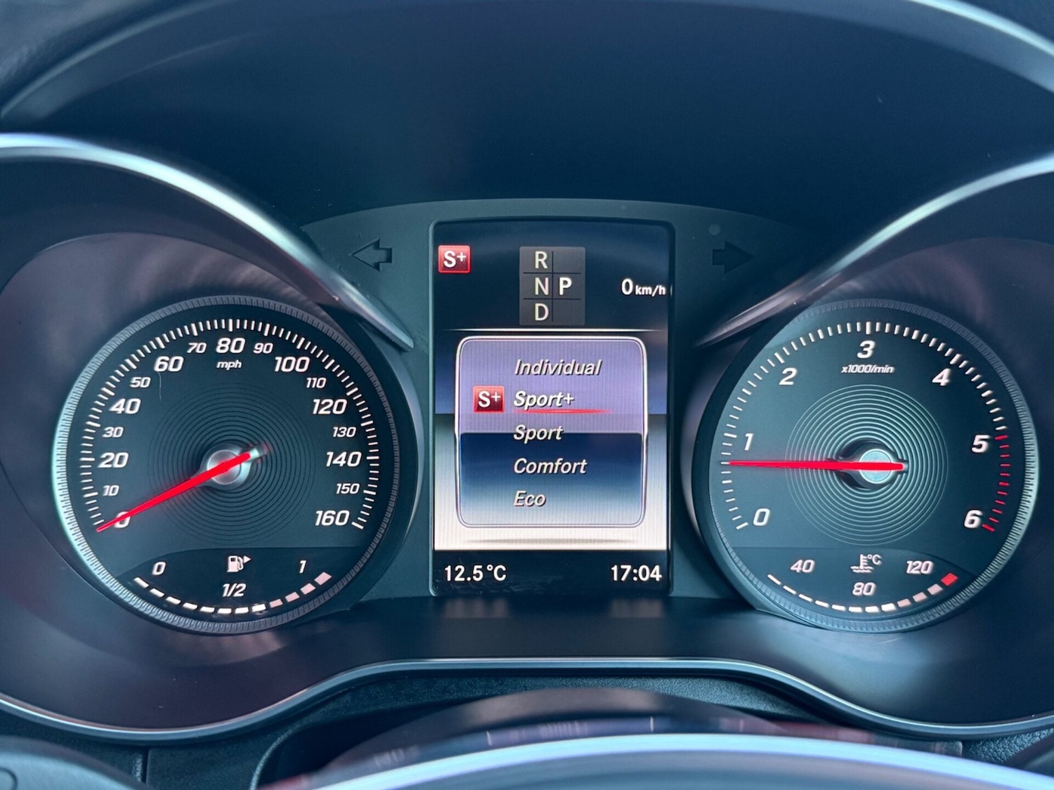 Used Mercedes-Benz GLC 2018 for sale - 77945534: Photo 43