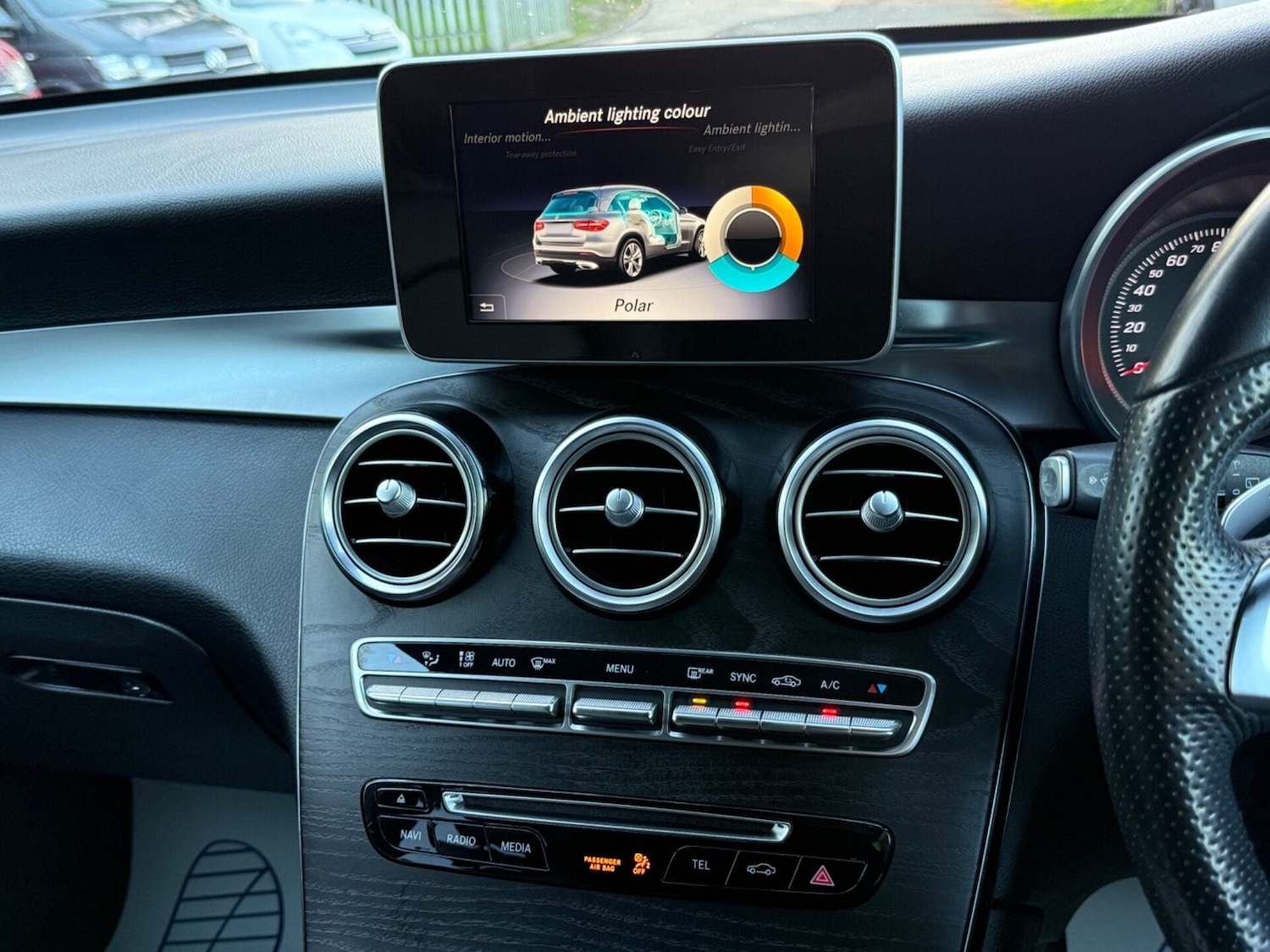 Used Mercedes-Benz GLC 2018 for sale - 77945534: Photo 47