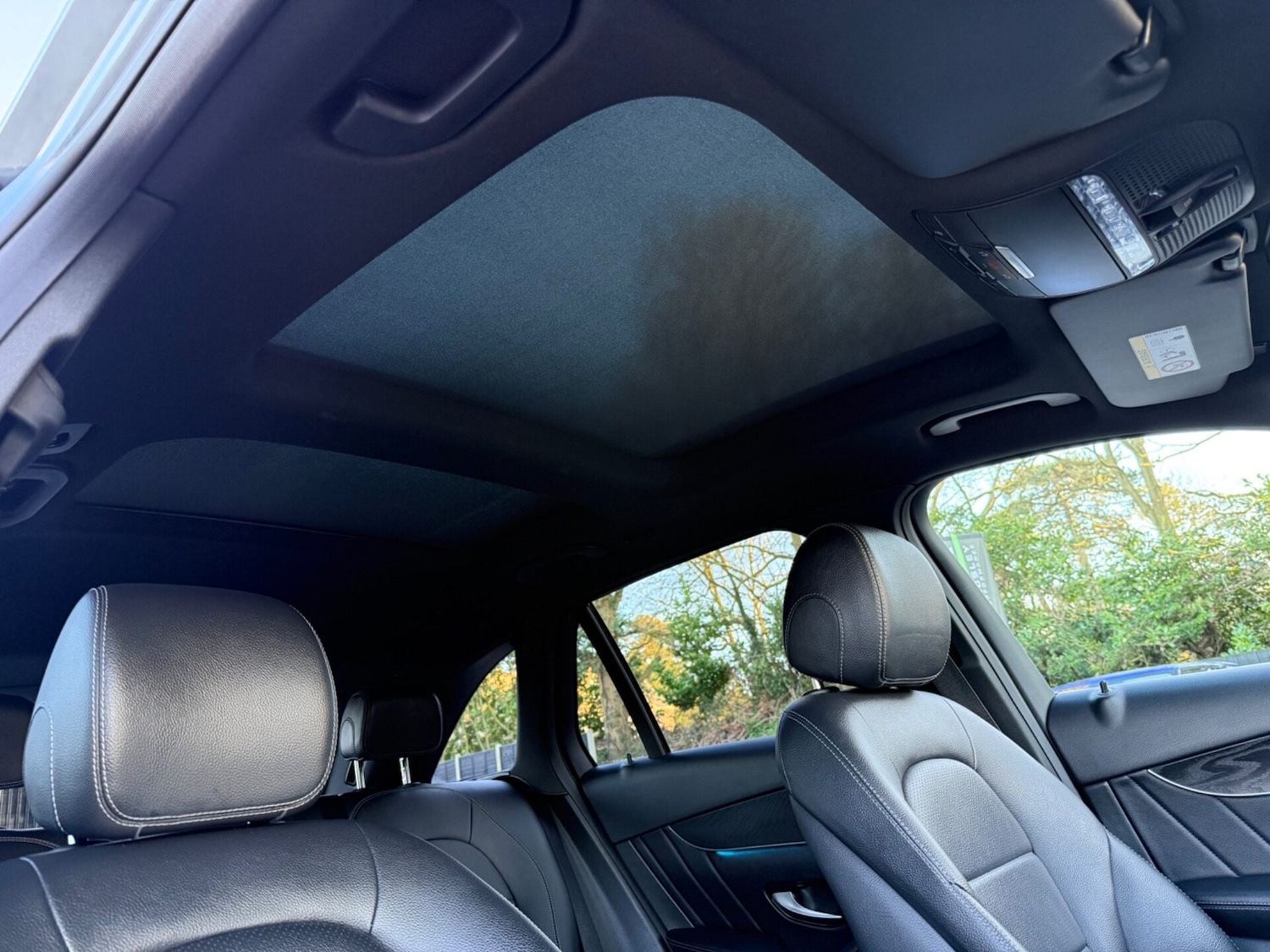 Used Mercedes-Benz GLC 2018 for sale - 77945534: Photo 52