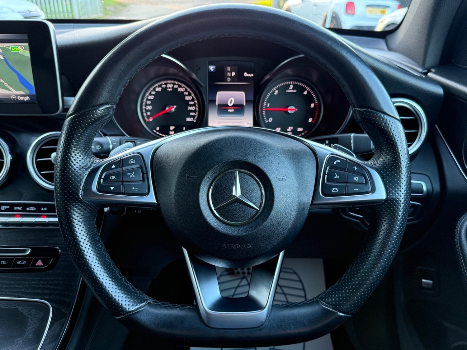Used Mercedes-Benz GLC 2018 for sale - 77945534: Photo 8