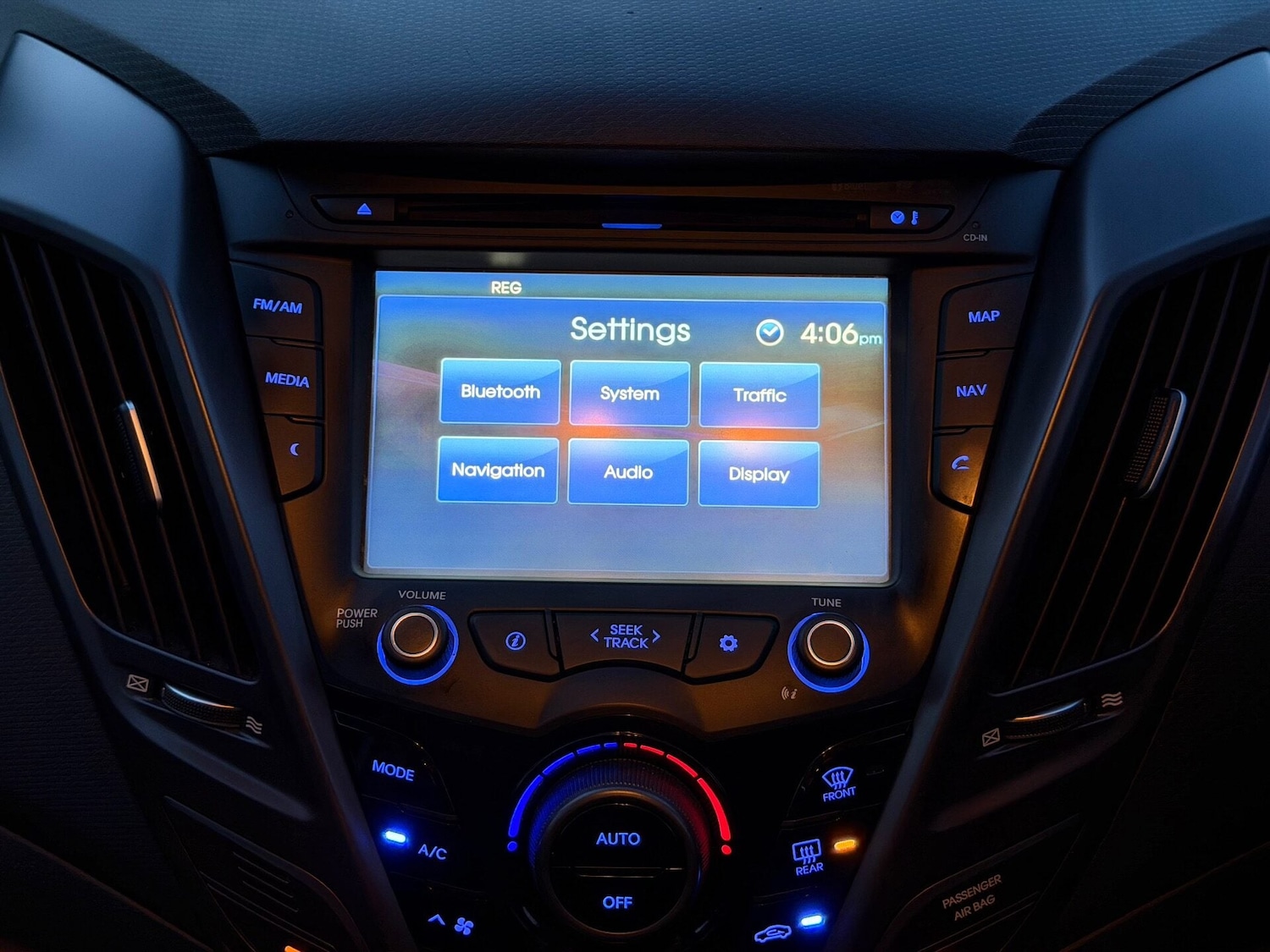 Used Hyundai Veloster 2012 for sale - 77602127: Photo 39