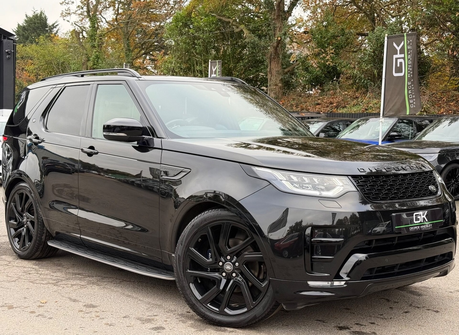 Used Land Rover Discovery 2018 for sale - 76517650: Photo 1