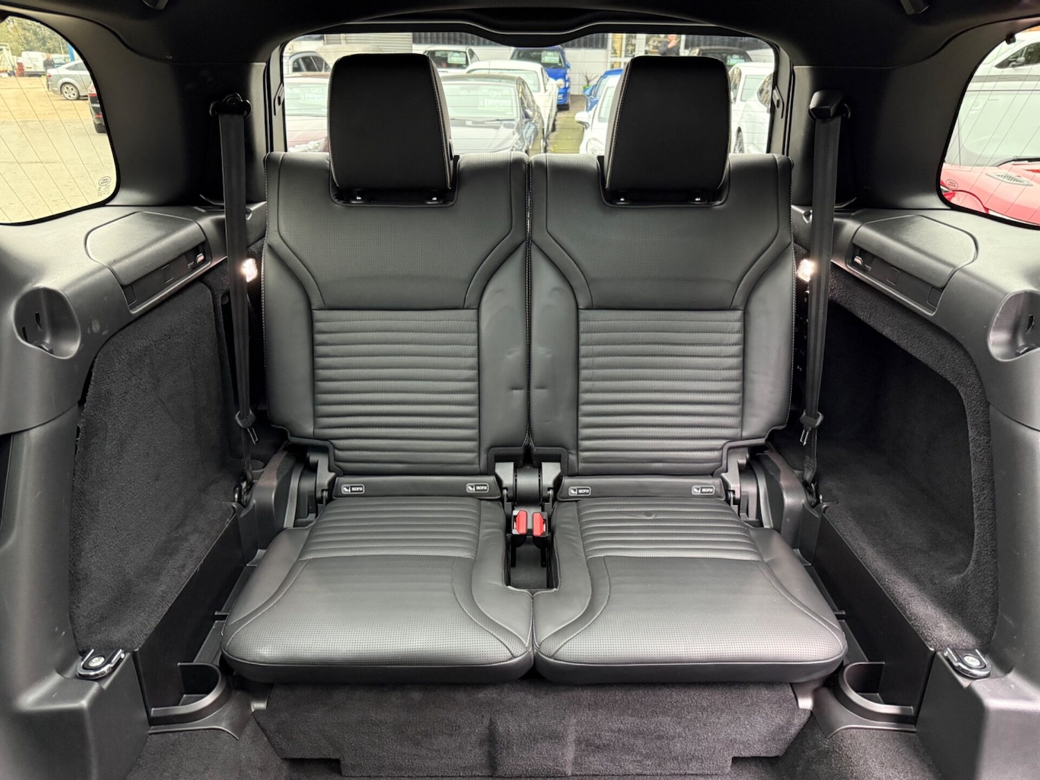 Used Land Rover Discovery 2018 for sale - 76517650: Photo 57