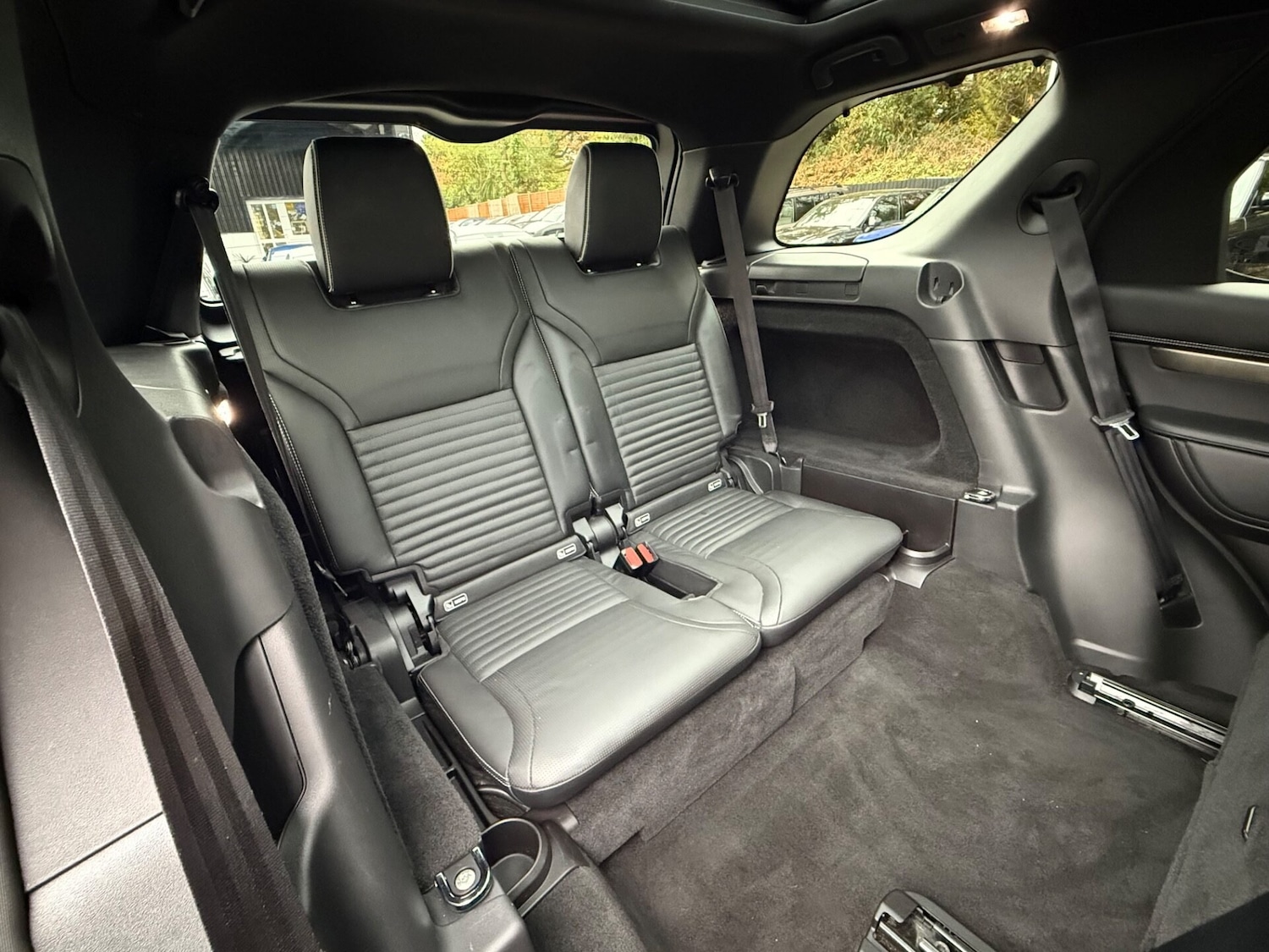 Used Land Rover Discovery 2018 for sale - 76517650: Photo 61