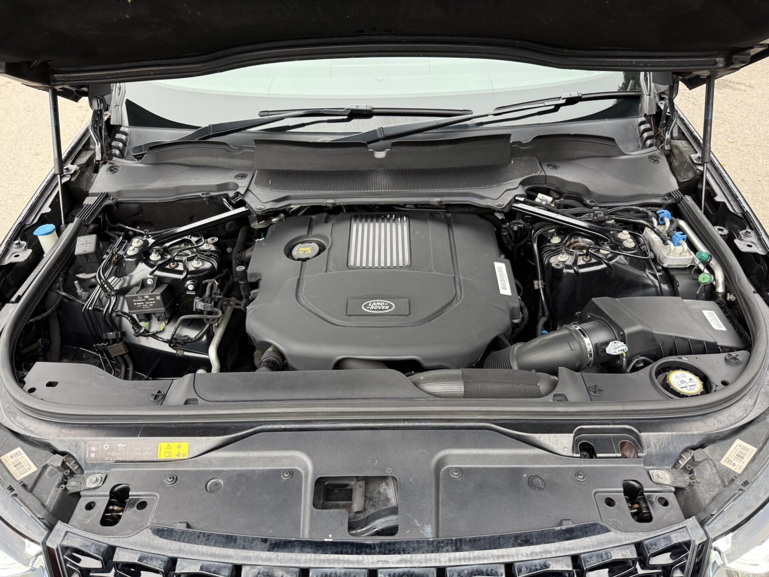 Used Land Rover Discovery 2018 for sale - 76517650: Photo 69