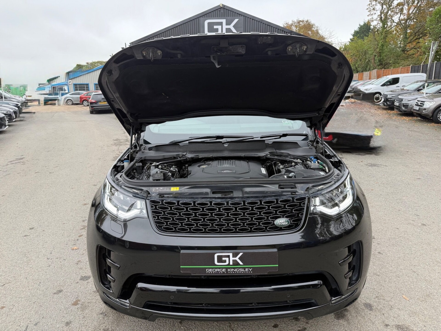 Used Land Rover Discovery 2018 for sale - 76517650: Photo 75