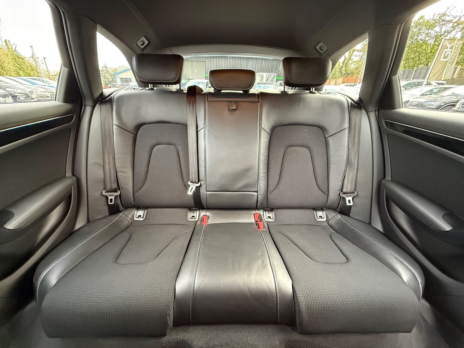 Used Audi A4 2014 for sale - 77445868: Photo 17