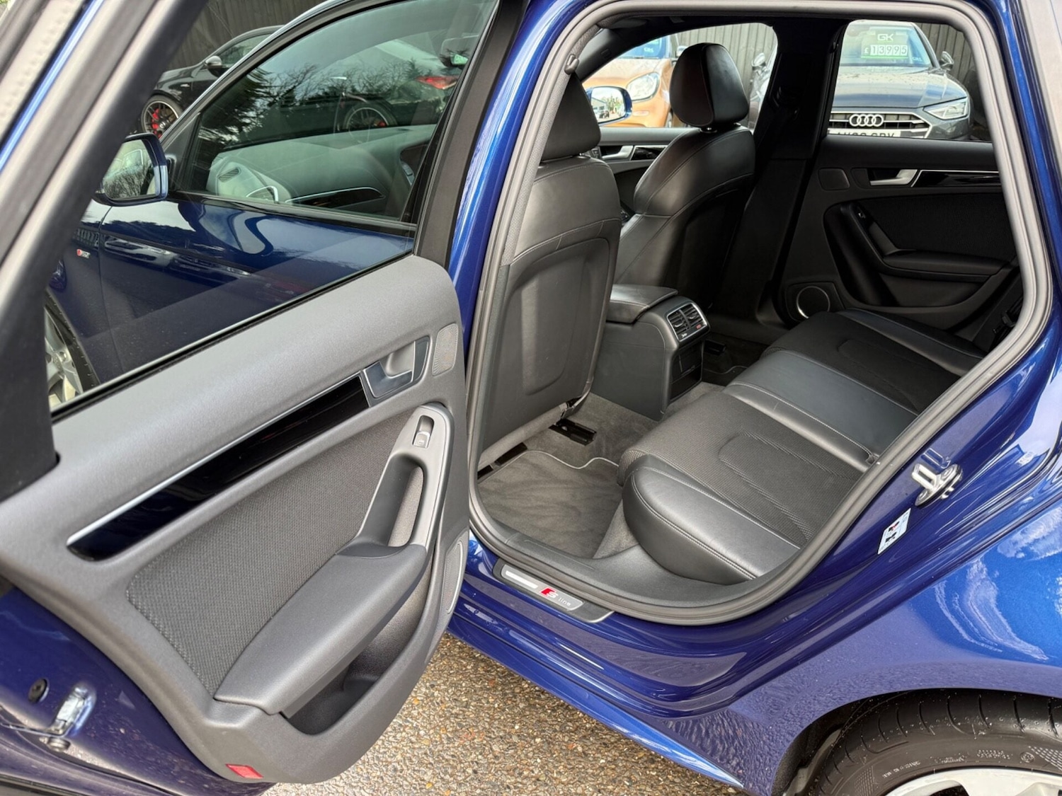 Used Audi A4 2014 for sale - 77445868: Photo 26