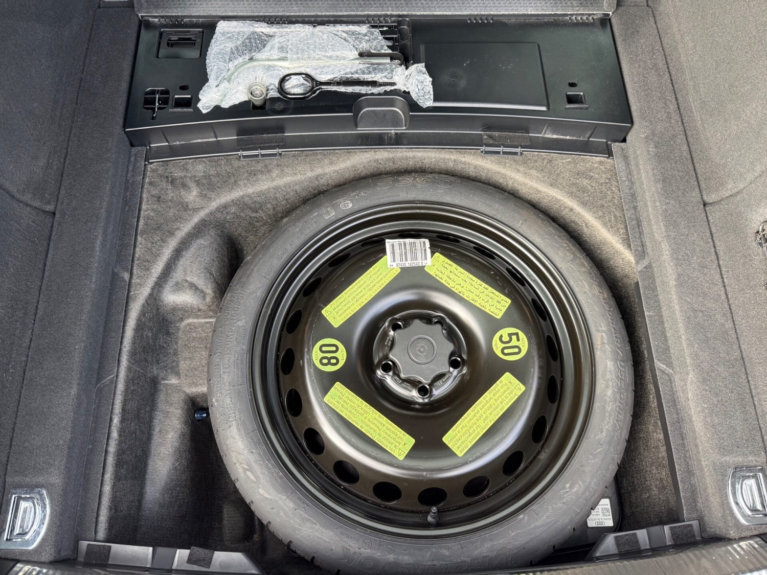 Used Audi A4 2014 for sale - 77445868: Photo 48