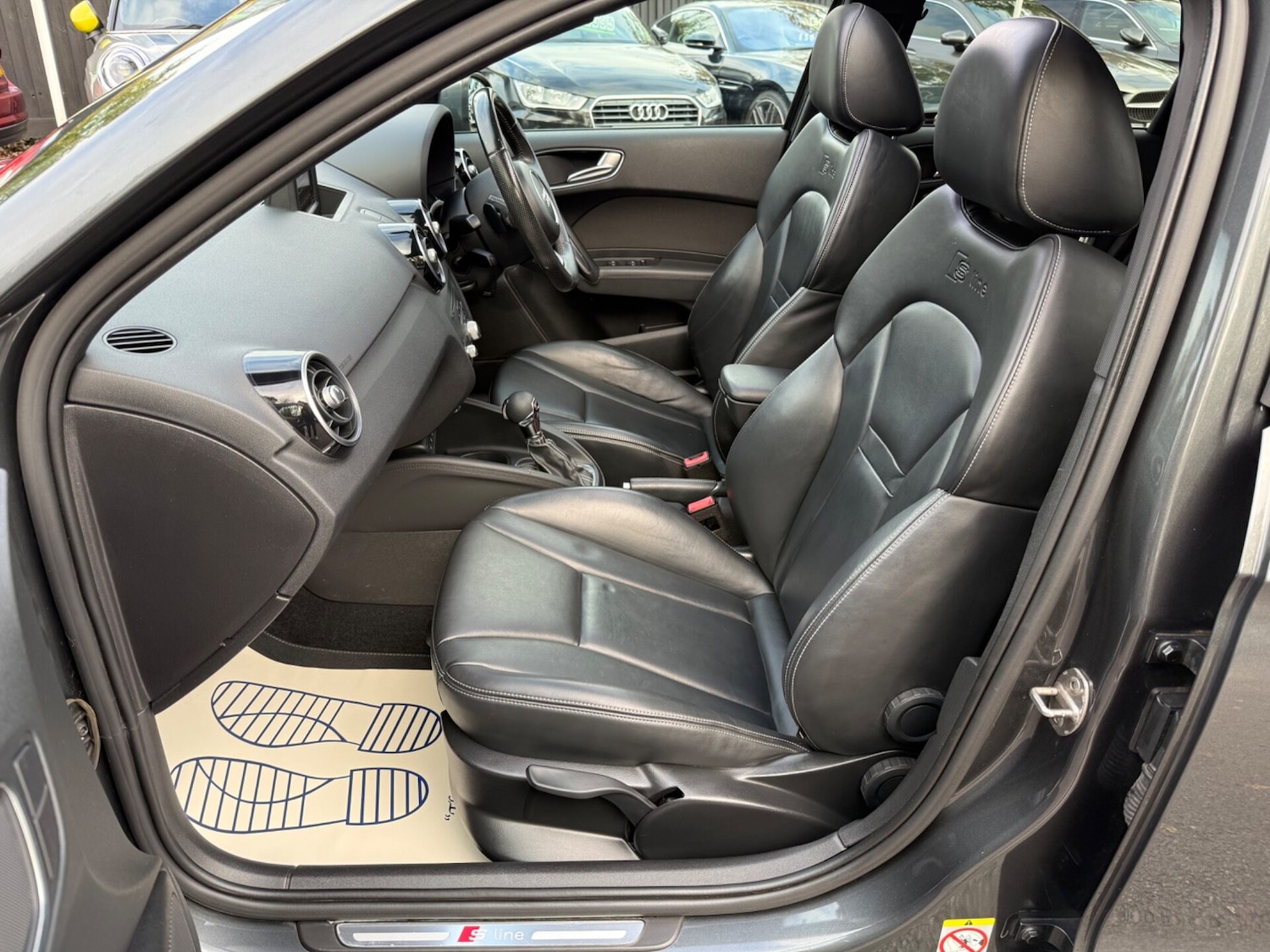 Used Audi A1 2014 for sale - 76476859: Photo 24