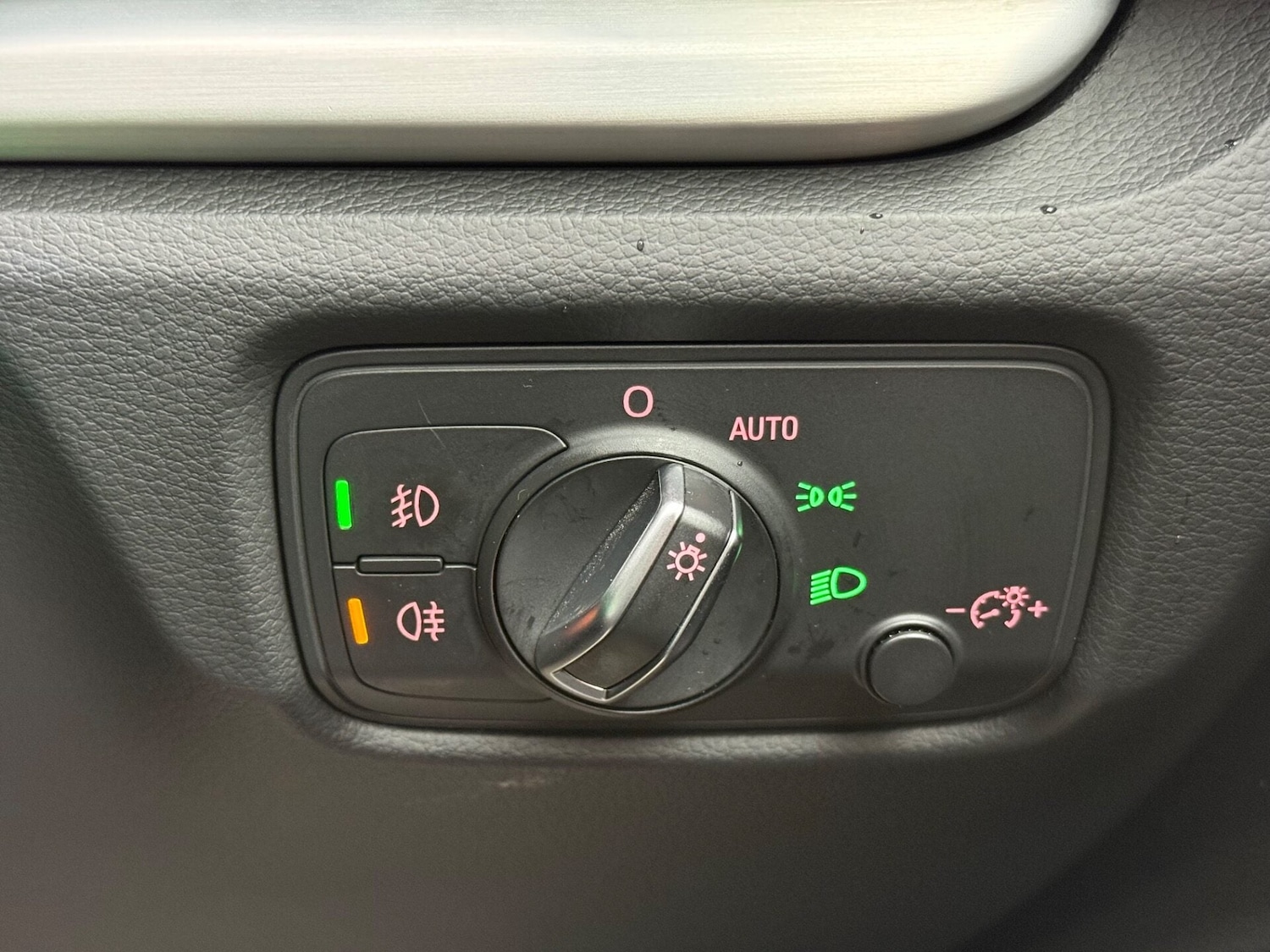 Used Audi A3 2016 for sale - 77310531: Photo 40