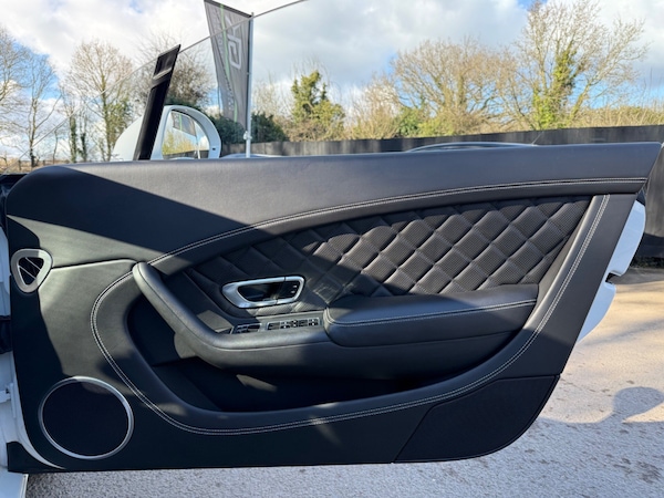 Used Bentley Continental 2018 for sale - 75422826: Photo 33