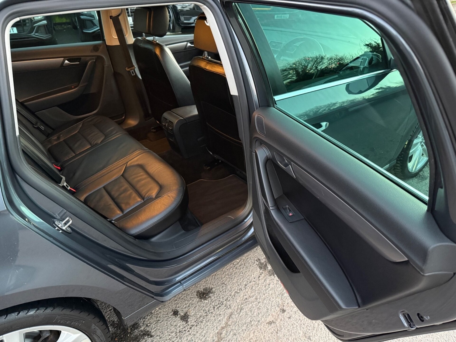 Used Volkswagen Passat 2014 for sale - 77945547: Photo 29