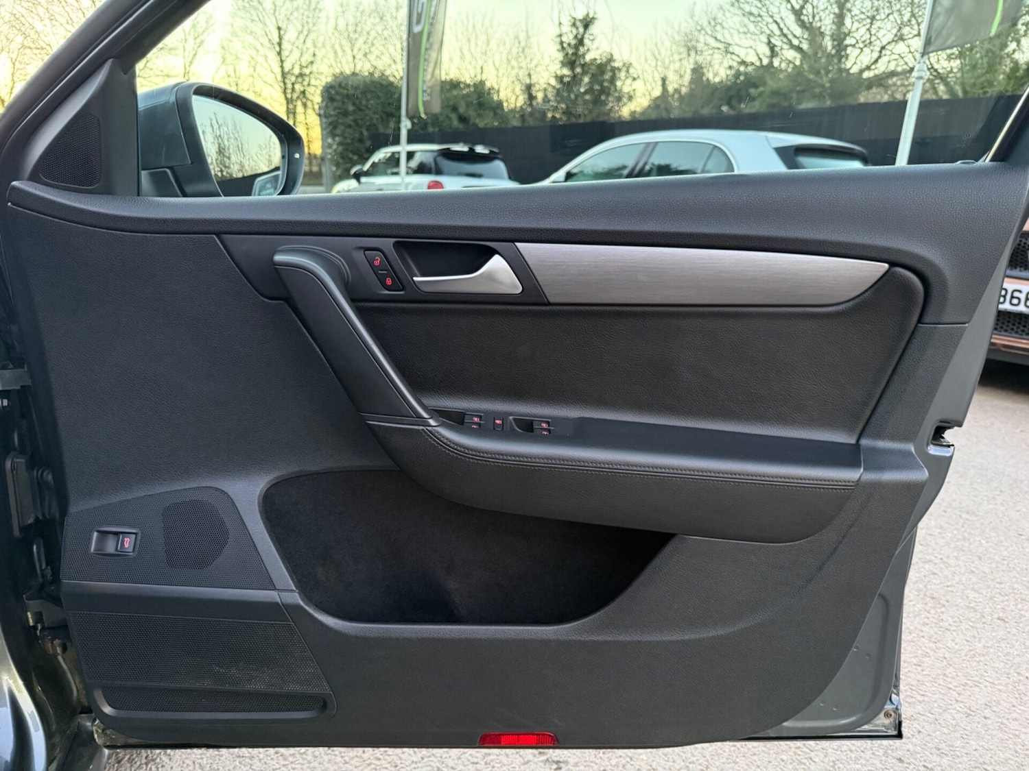 Used Volkswagen Passat 2014 for sale - 77945547: Photo 34