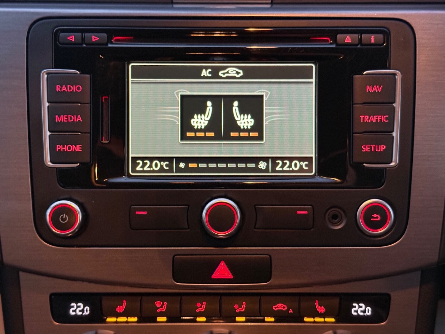 Used Volkswagen Passat 2014 for sale - 77945547: Photo 40