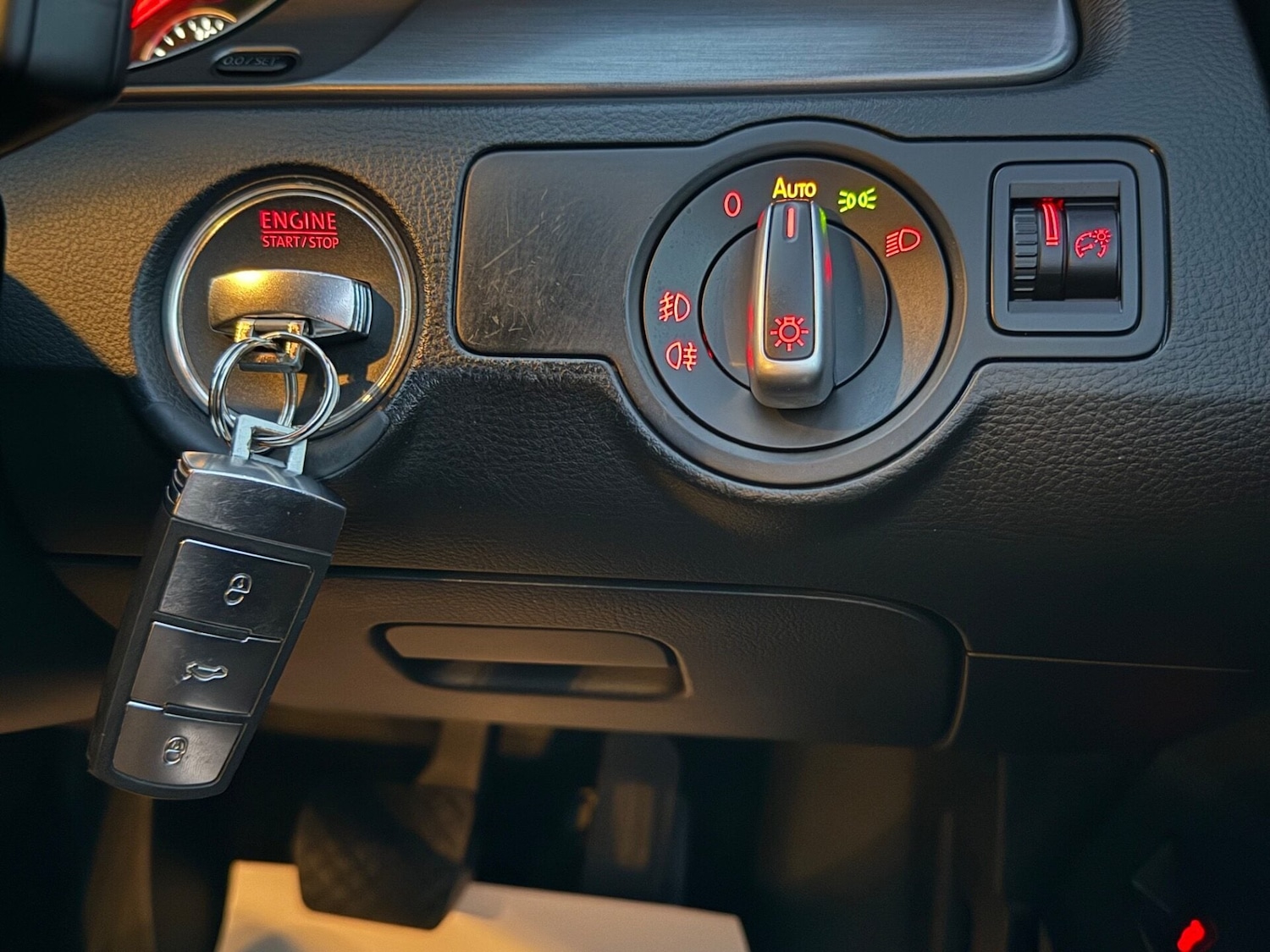 Used Volkswagen Passat 2014 for sale - 77945547: Photo 41