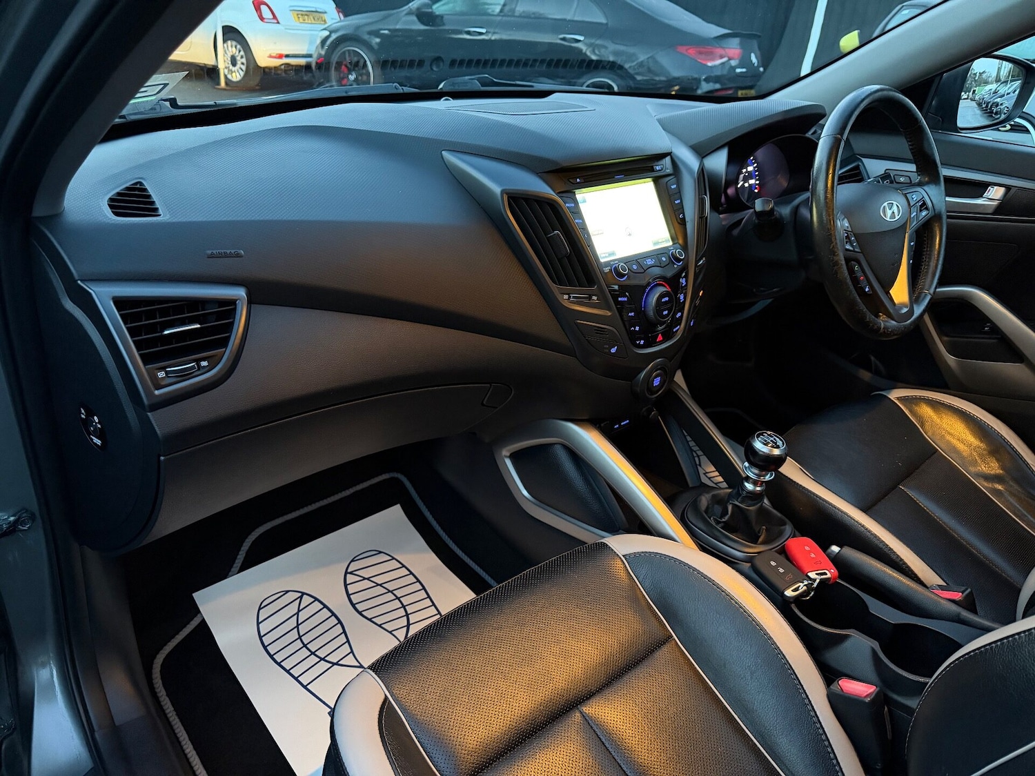 Used Hyundai Veloster 2012 for sale - 77046418: Photo 24