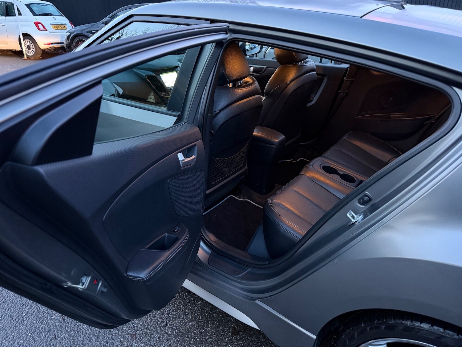 Used Hyundai Veloster 2012 for sale - 77046418: Photo 25