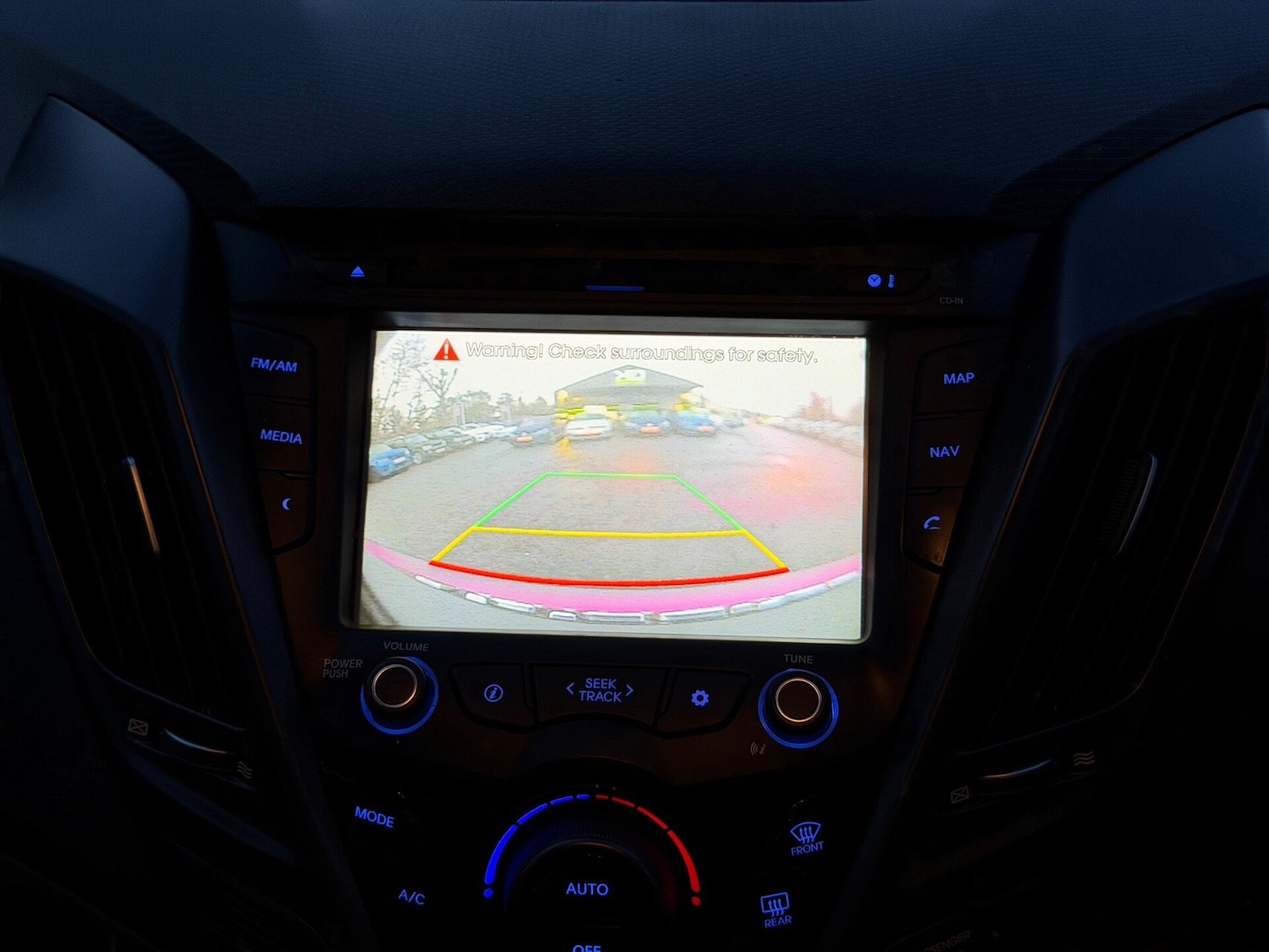 Used Hyundai Veloster 2012 for sale - 77046418: Photo 4