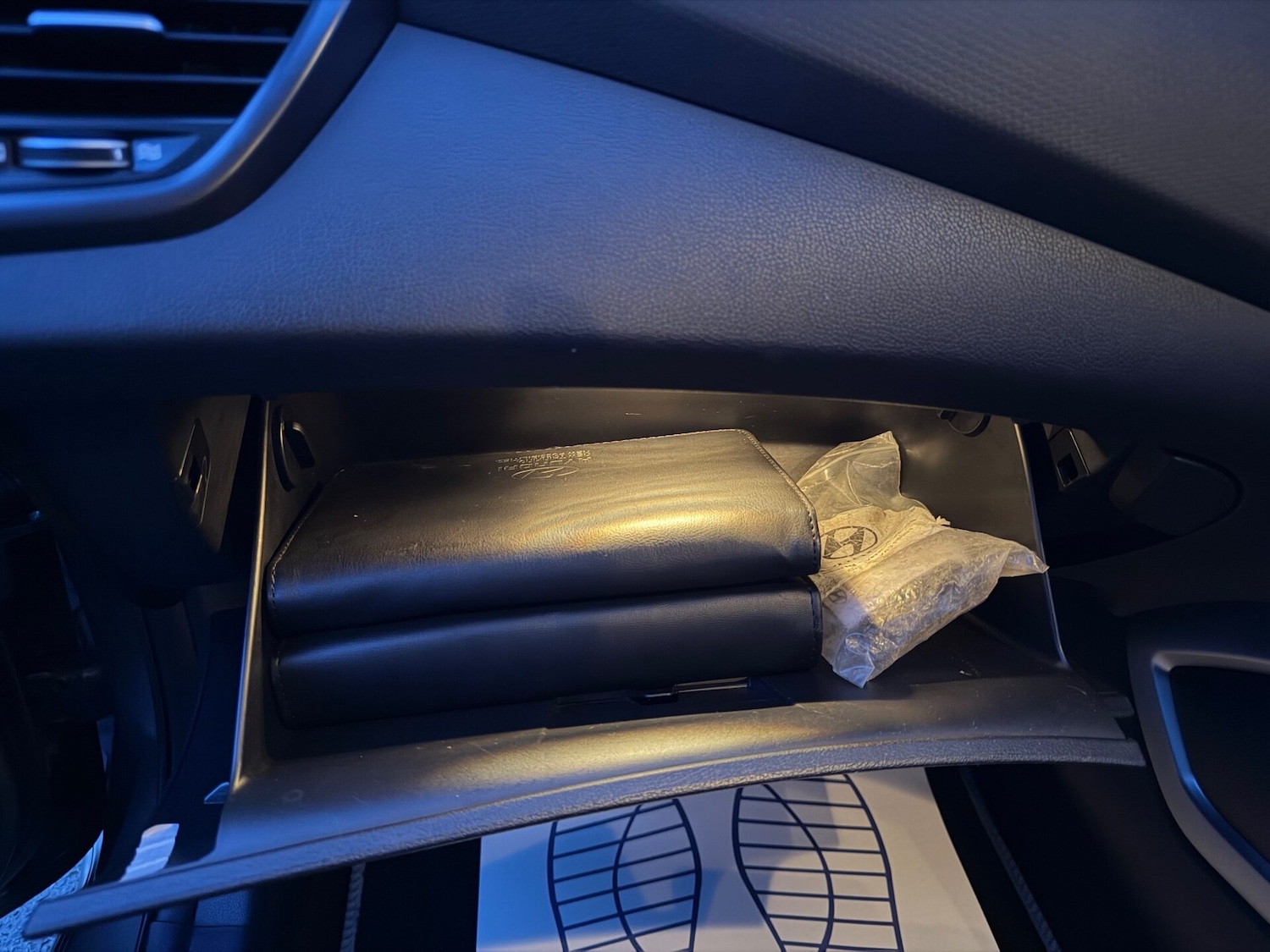 Used Hyundai Veloster 2012 for sale - 77046418: Photo 40