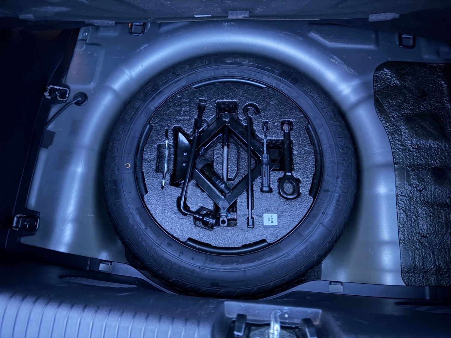 Used Hyundai Veloster 2012 for sale - 77046418: Photo 41