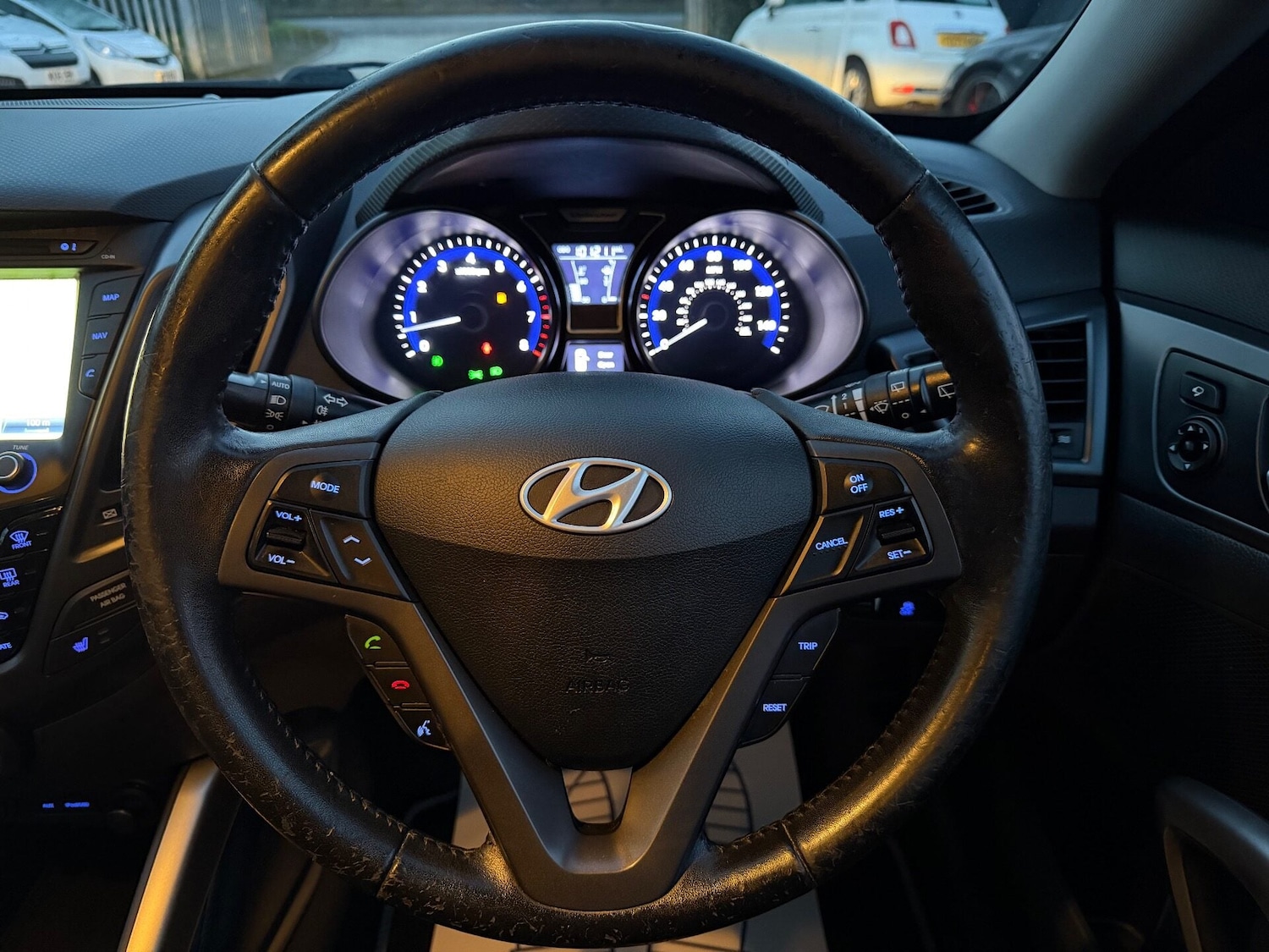 Used Hyundai Veloster 2012 for sale - 77046418: Photo 8