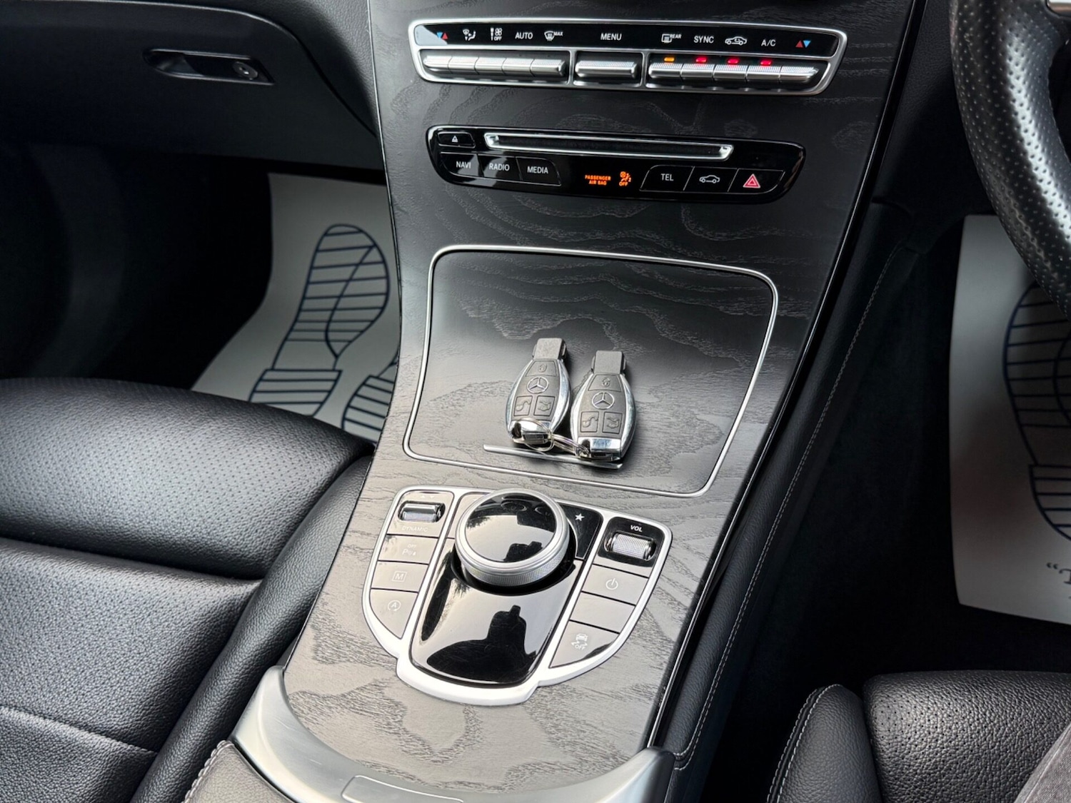 Used Mercedes-Benz GLC 2018 for sale - 77974701: Photo 42