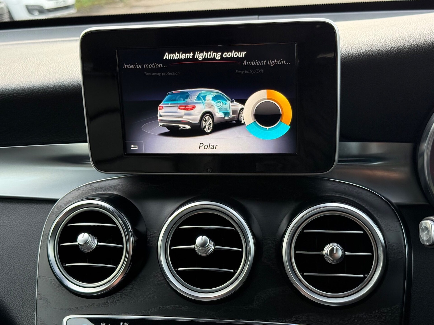 Used Mercedes-Benz GLC 2018 for sale - 77974701: Photo 47